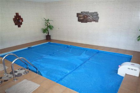 Ubytování s bazénem Orlické hory - ubytováníá v chalupě s vnitřním bazénem v Rampuších