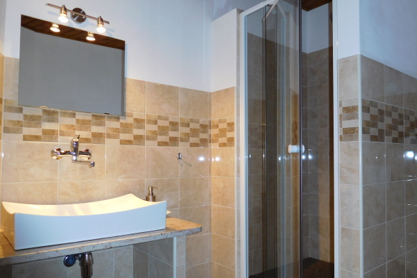 Ubytování Jizerské hory -  Hotel v Josefově Dole v Jizerských horách - koupelna u pokoje de Luxe