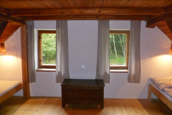 Ubytování - Jižní Čechy - Chalupa na samotě u lesa - ložnice v podkroví