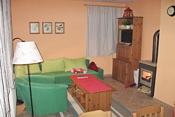 Chata k pronajmutí v Žacléři v Krkonoších - obývací pokoj