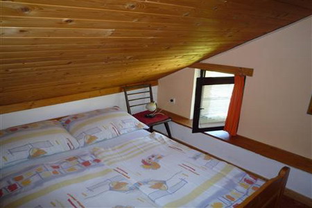 Ubytování - Orlické hory - Škola na samotě - pokoj v patře