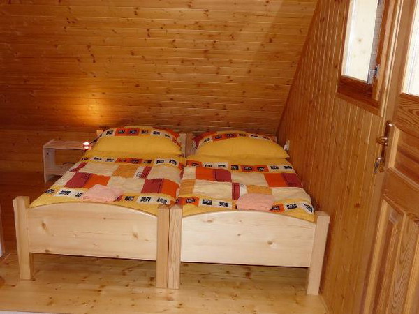 Ubytování - Šumava - Chalupa v Černé v Pošumaví - ložnice v podkroví
