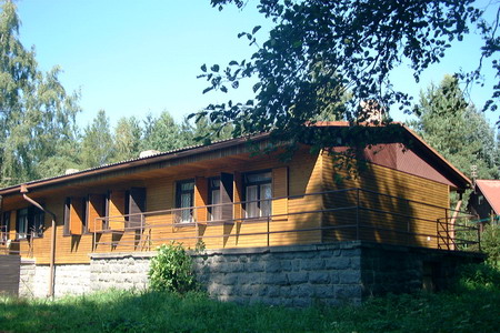 Chaty Šumava - Dvojchata Hnačov na Šumavě - pohled zvenku