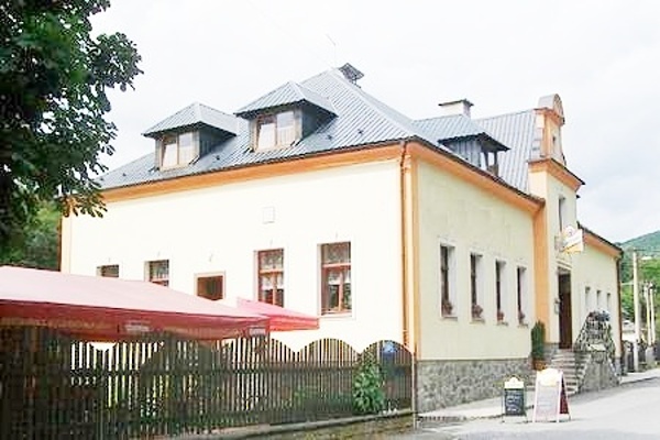 Ubytování - střední Morava - Penzion u Olomouce - pohled zvenku