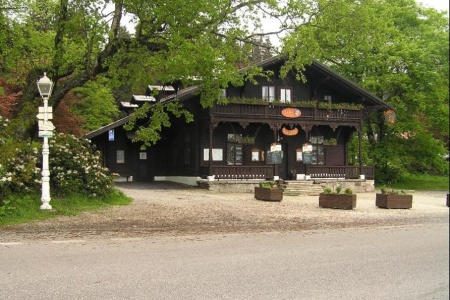 Ubytování Slavkovský les - Zámecký hotel u Mariánských Lázní - restaurace vedle hotelu